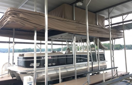 Pontoon Boat Cover. Automatic boat cover